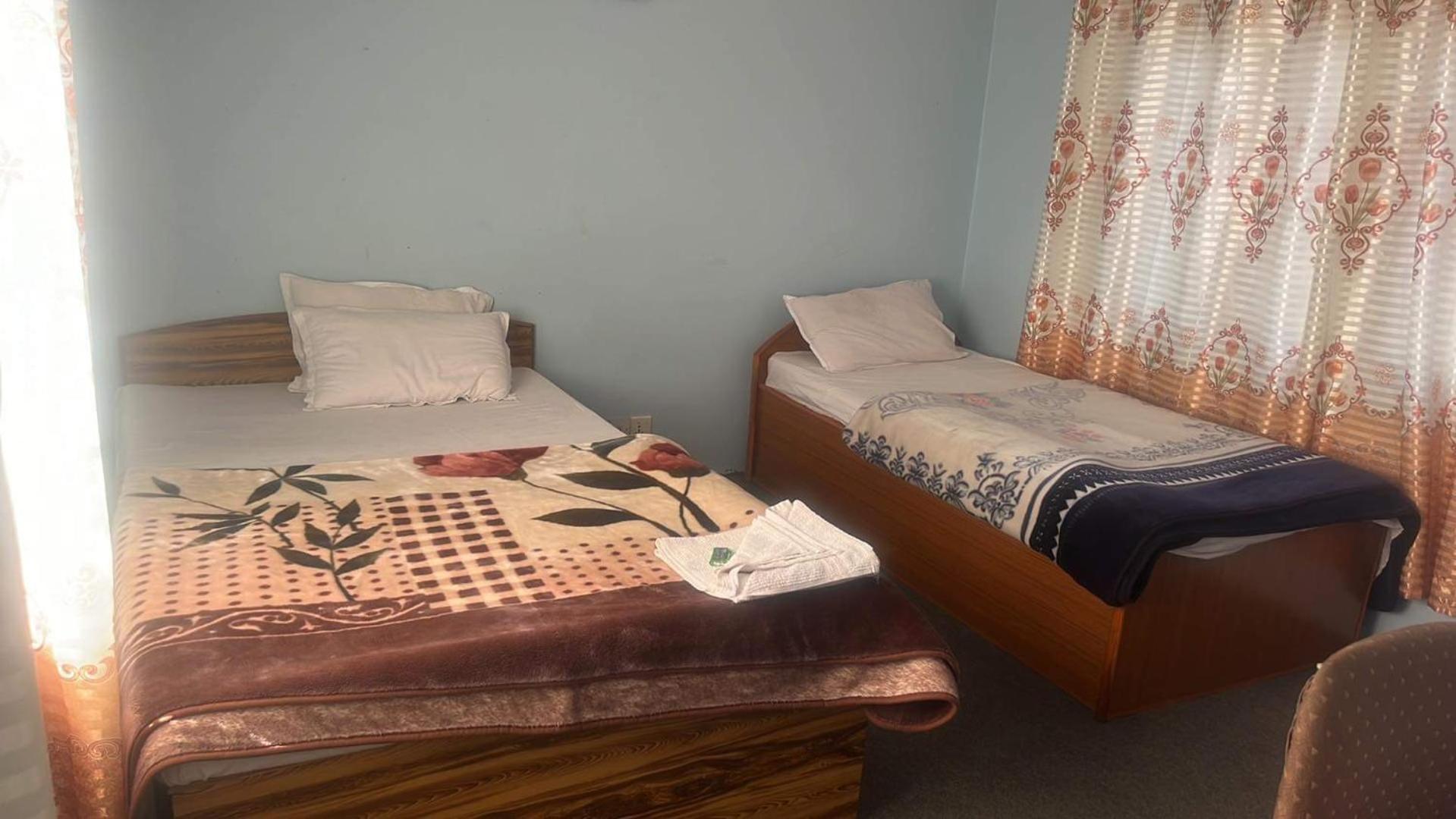 Robins Nest Hotel & Restaurant Deorali Ngoại thất bức ảnh